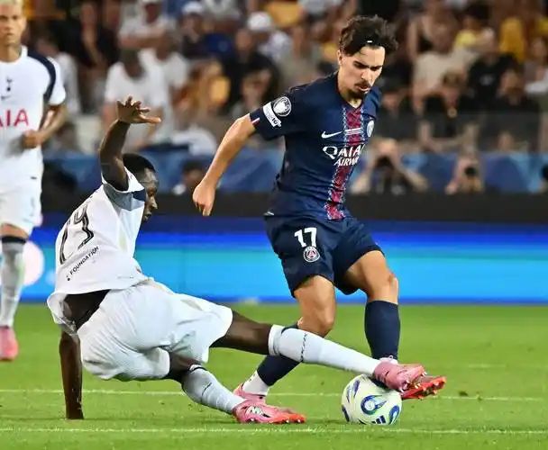 金年会入口-关键时刻法甲焦点战；法兰克福临场应变；话题不断；轮换策略成焦点的简单介绍