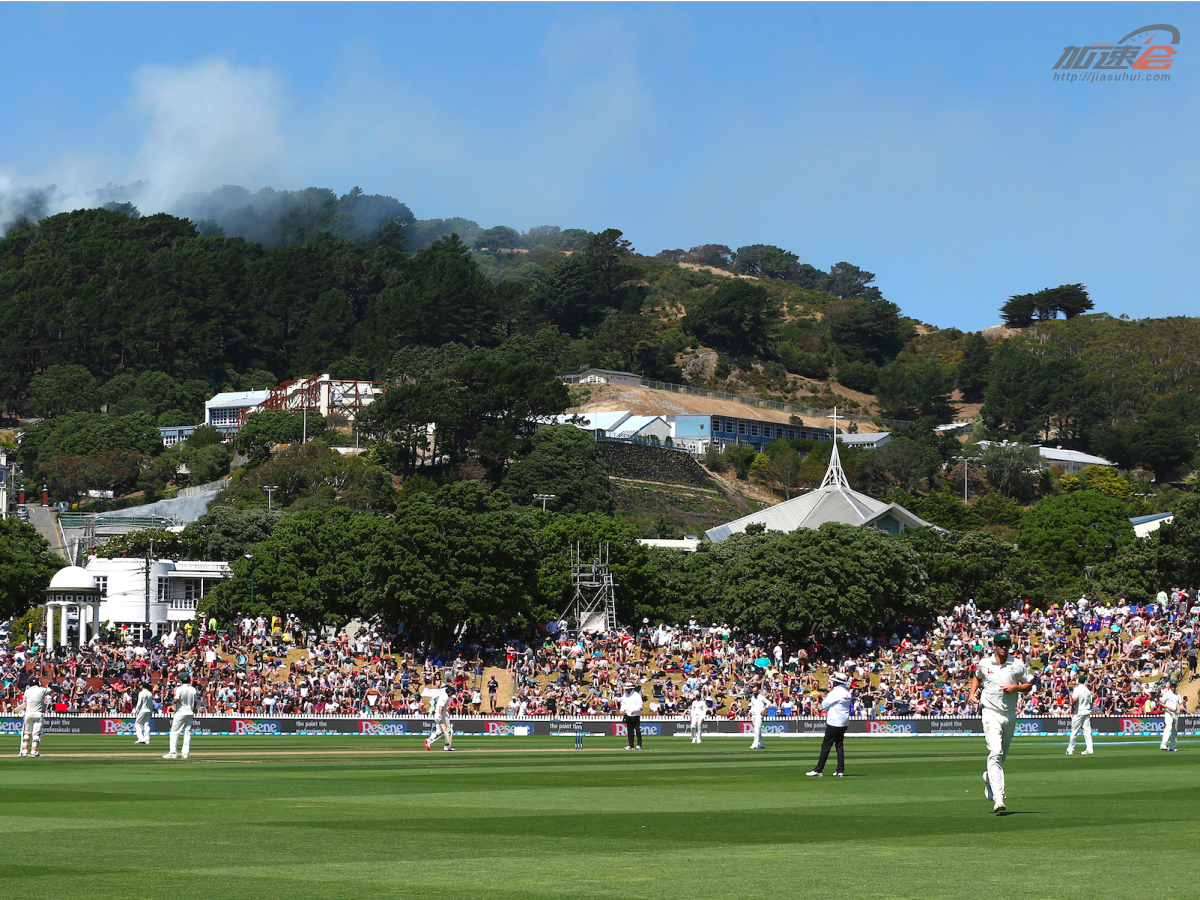 金年会网站-菲尼克斯太阳转会期内部沟通；志在德国杯名次提升；话题不断；训练强度明显提升的简单介绍