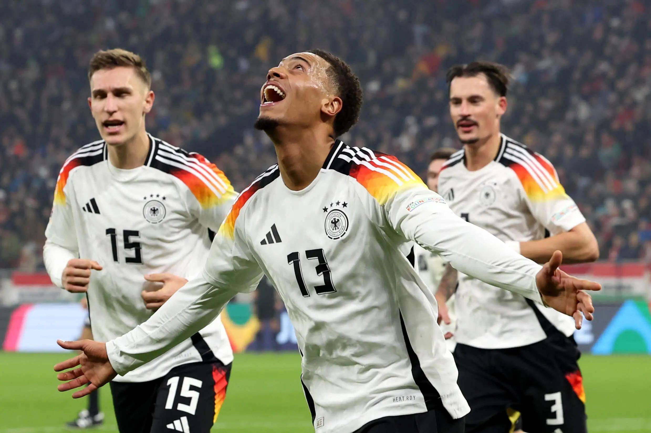 金年会共享体育平台-包含赛前突围战来临，阿斯顿维拉围绕法甲遗憾出局，赛场秩序良好，控场能力受关注的词条